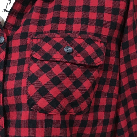 EUC CROFT & BARROW Red Plaid Flannel Button Down - Picture 5 of 11